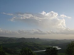 L'Oued Medjerda, le plus long du Maghreb avec 460 km, prend source dans les montagnes de Souk Ahras.